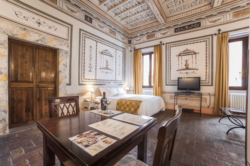 Palazzo Catalani Resort Сориано-нель-Чимино Экстерьер фото