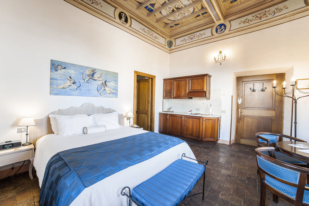 Palazzo Catalani Resort Сориано-нель-Чимино Экстерьер фото